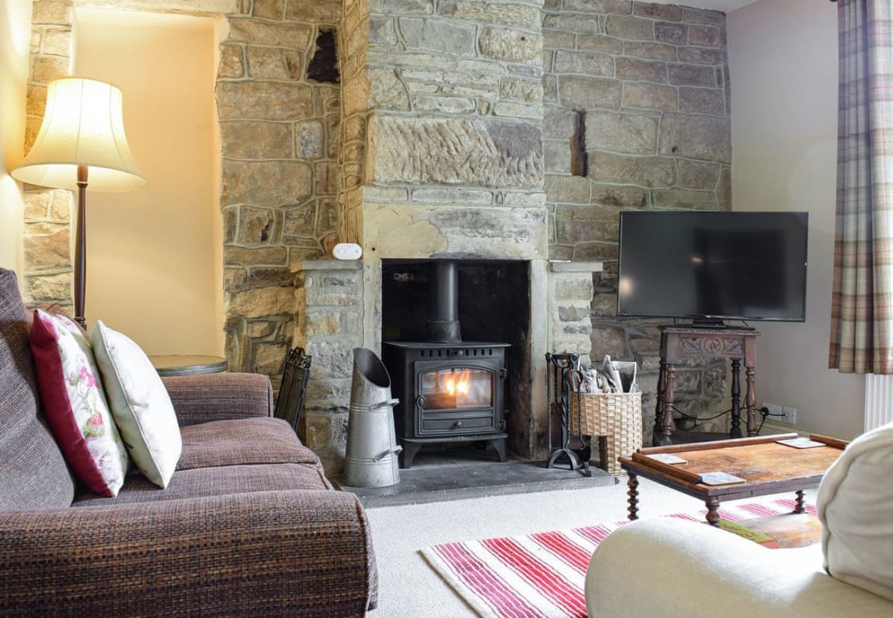 House in Harrogate - Harrogate Gorgeous Four Bedroom Cottage 