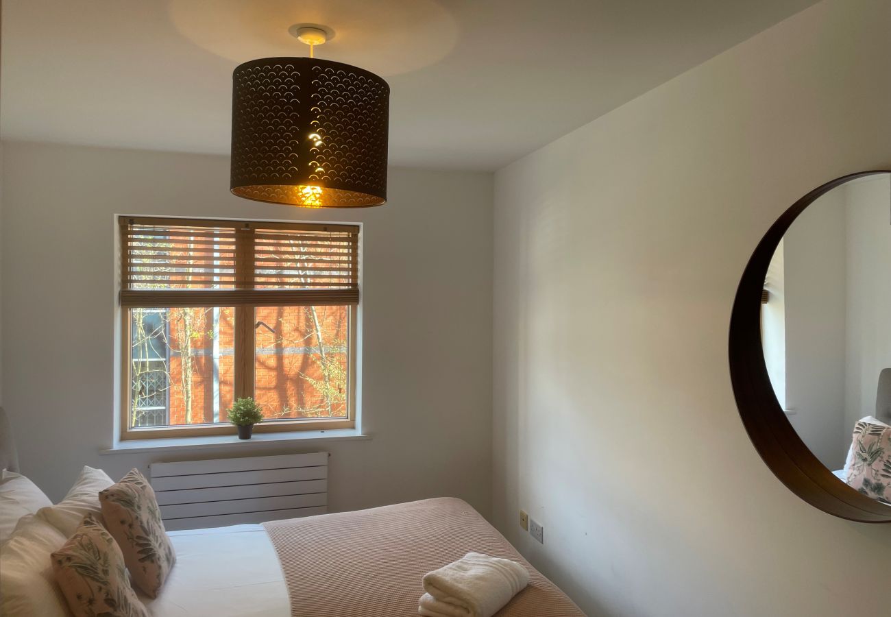 Apartment in Maidenhead - Maidenhead Spacious Modern Two Bedroom Apartment 