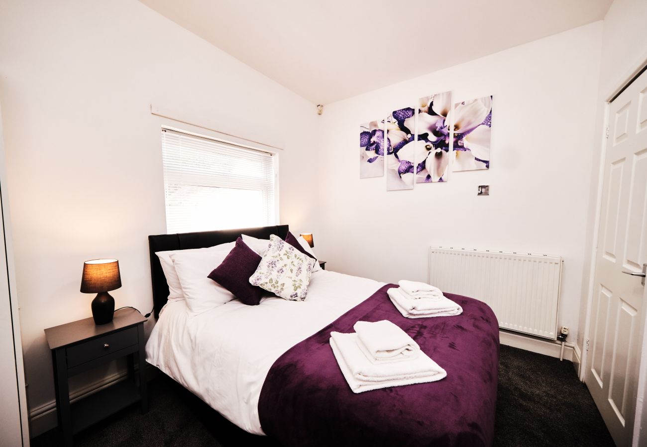 House in Birmingham - Charming 3-Bedroom House in Vibrant Birmingham