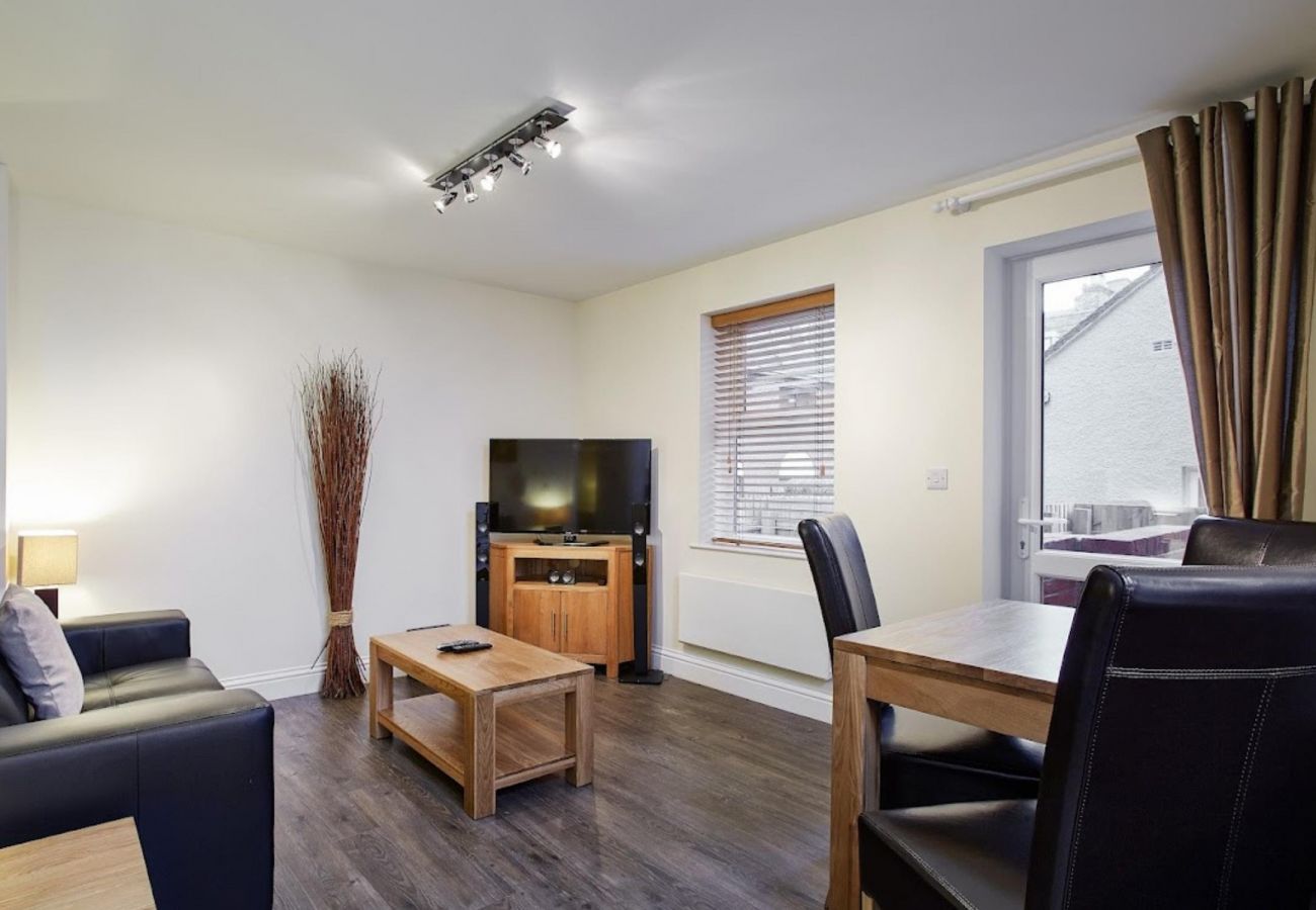 Apartment in Swindon - Swindon Stylish Modern Two Bedroom Apartment 