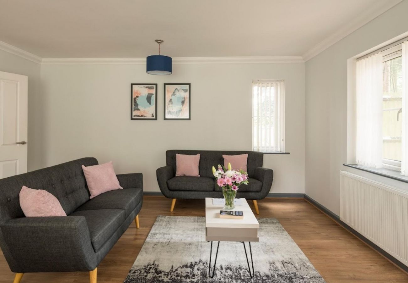 Apartment in Southampton - Southampton Spacious Stylish Two Bedroom Apartment 