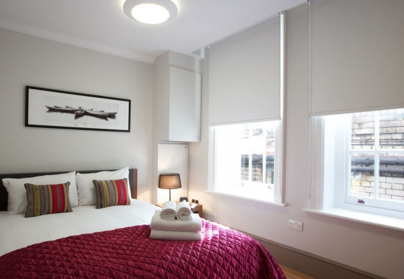 Apartment in London - Fitzrovia Beautiful Two Bedroom Apartment 