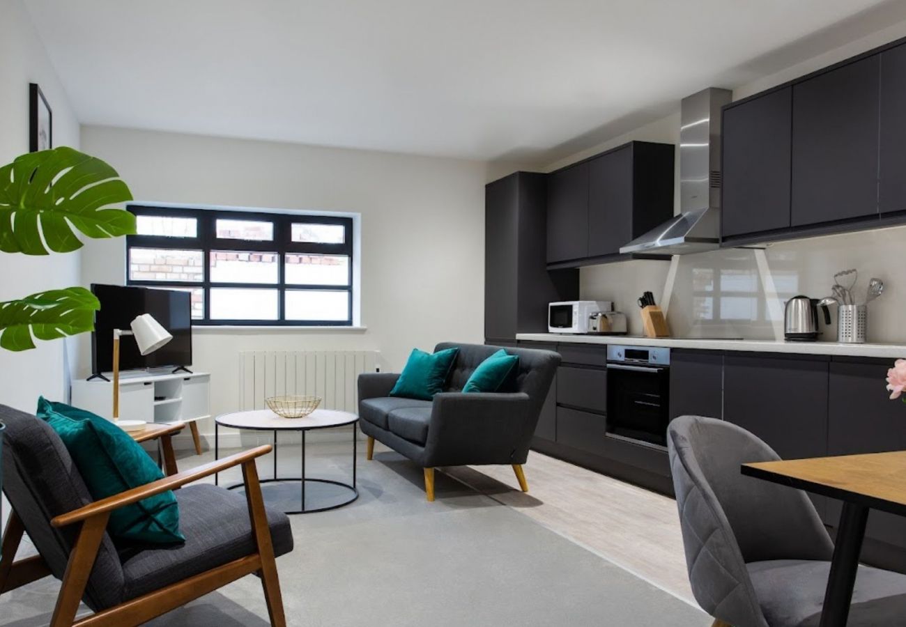 Studio in London - Queen's Park Stylish Studio Apartment 