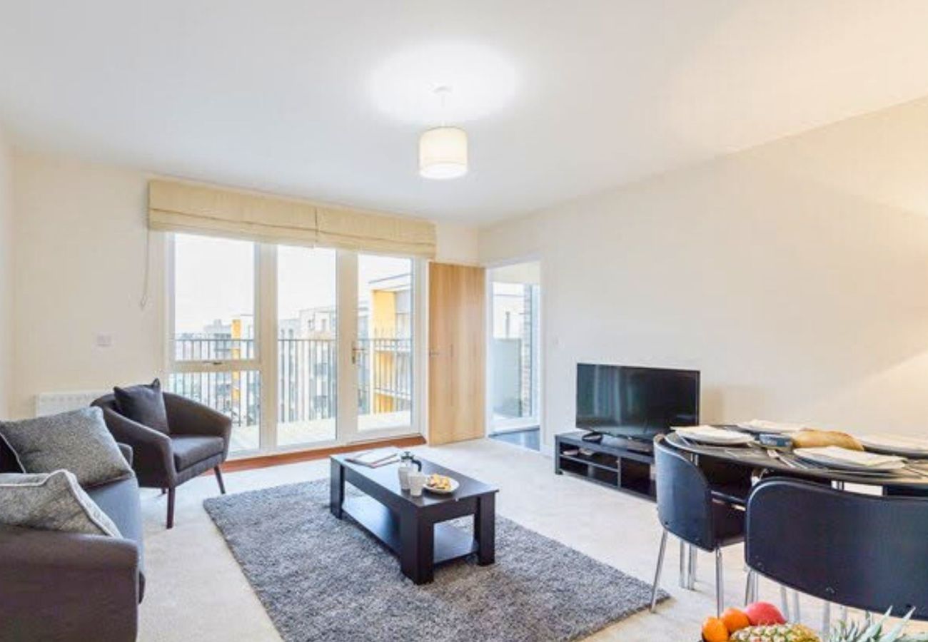 Apartment in London - Colindale Stunning One Bedroom Apartment 