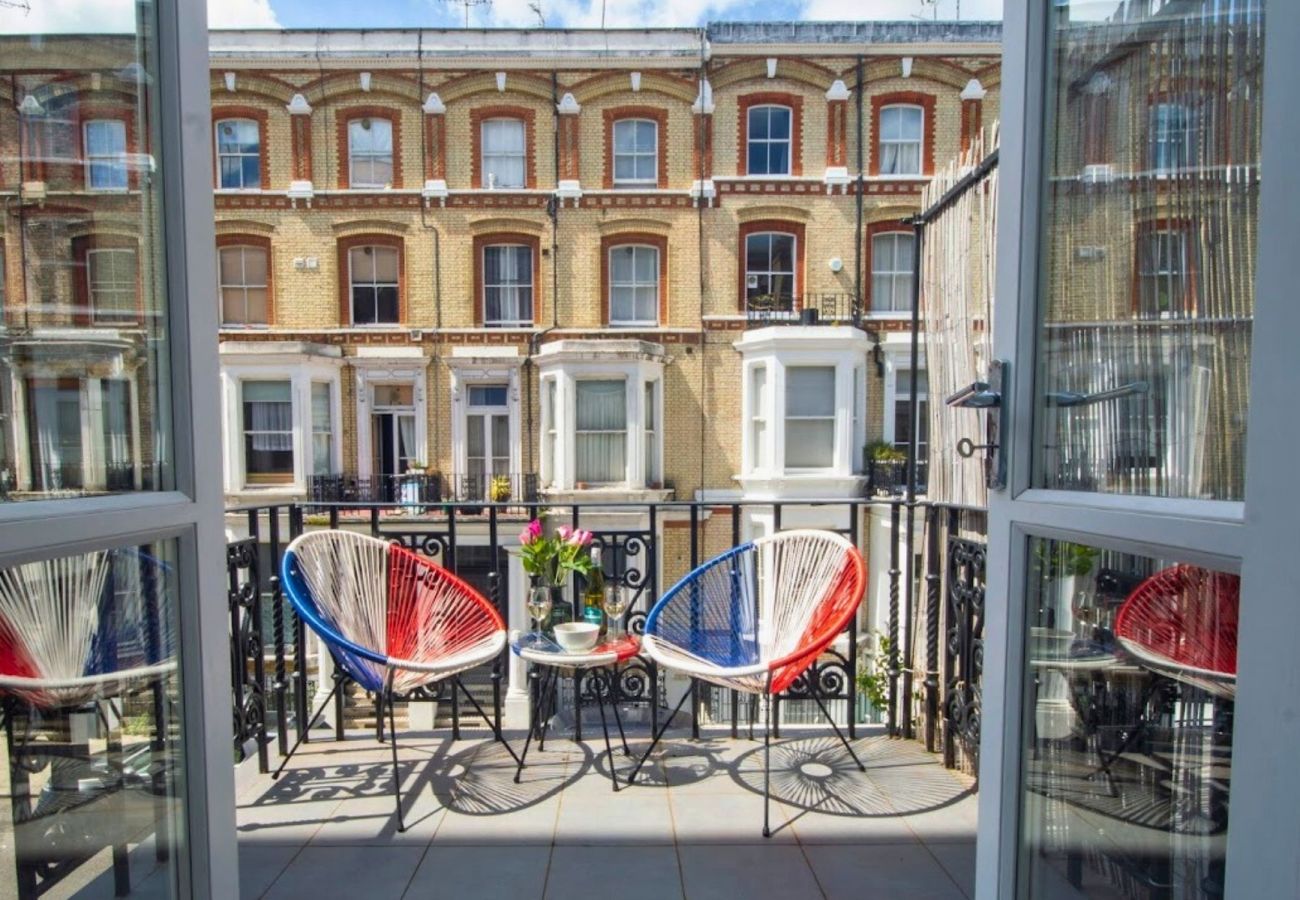 Apartment in London - Kensington Charming One Bedroom Apartment 