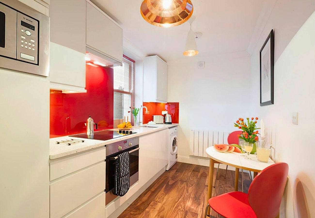 Apartment in London - Marylebone Contemporary One Bedroom Apartment 