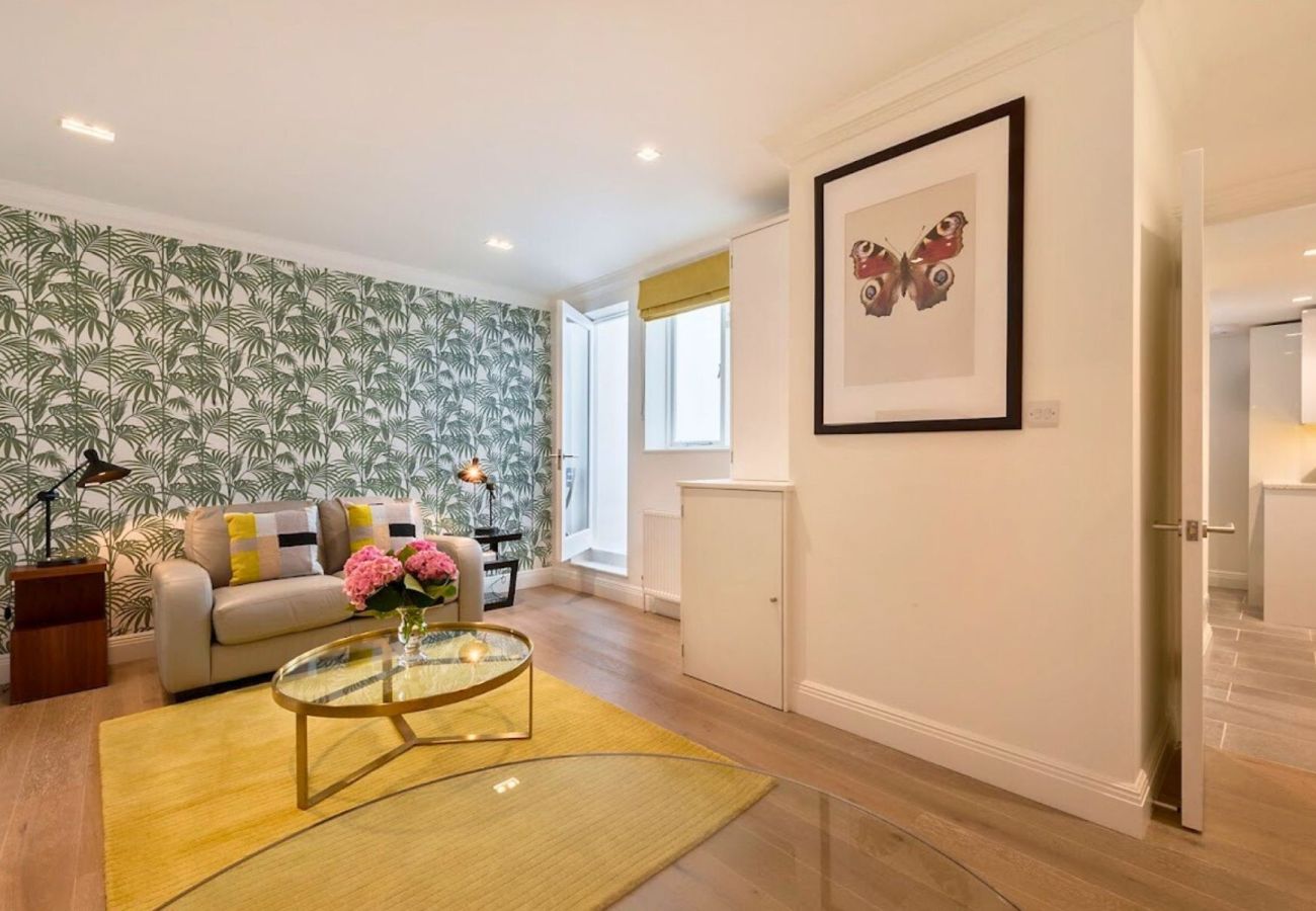 Apartment in London - Marylebone Beautifully Presented One Bedroom Apartment