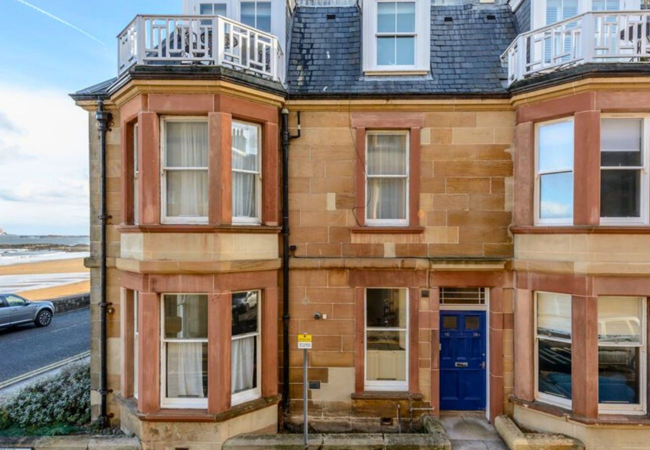 House in North Berwick - North Berwick Beautiful Three Bedroom Apartment 