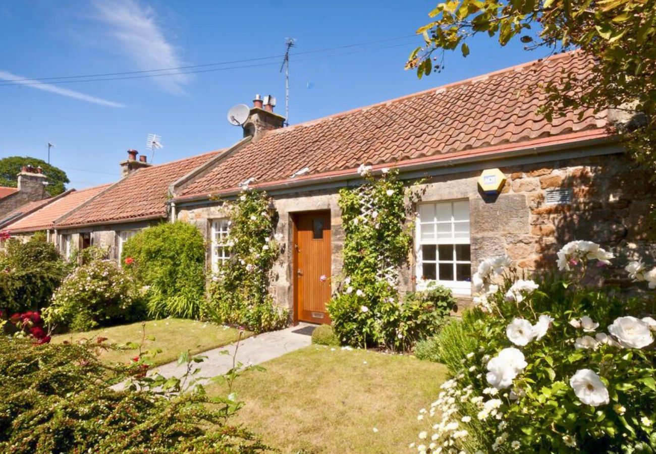 House in Gullane - North Berwick Cosy Three Bedroom Cottage 