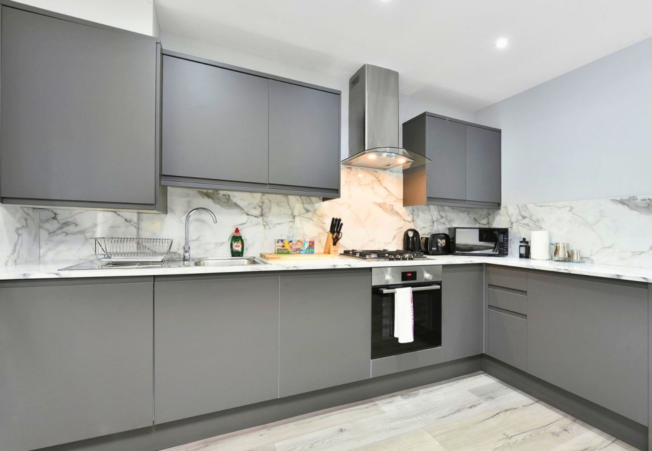 Apartment in Maidenhead - Maidenhead Stylish Two Bedroom Apartment 