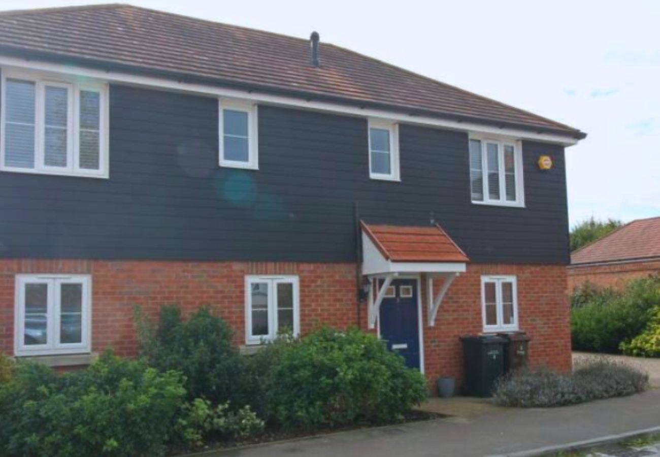 Apartment in Andover - Cosy 2 Bedroom Home in Andover